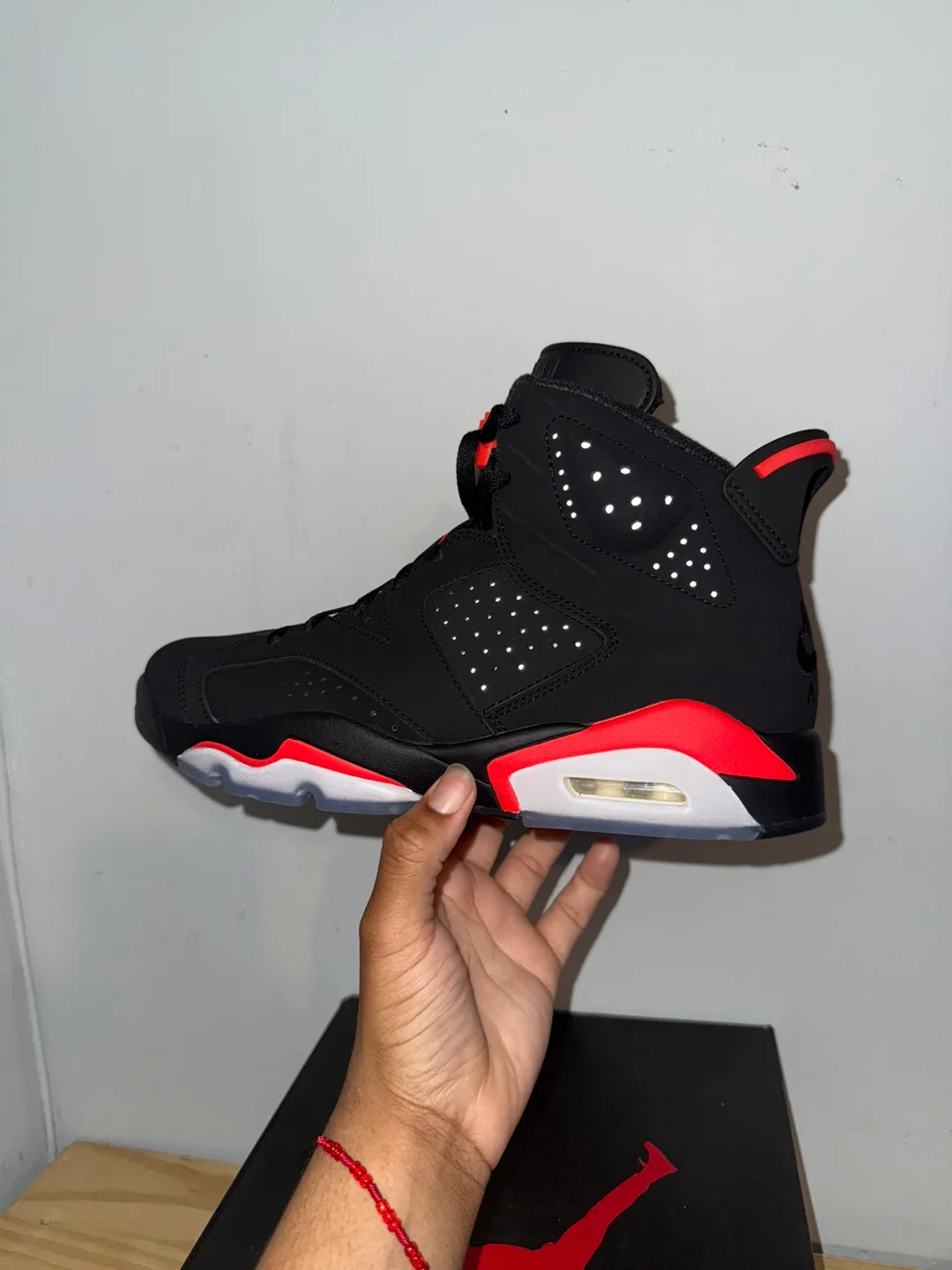 Jordan 6 Black Infared 6s Size 9.5 Og All Ds thumbnail