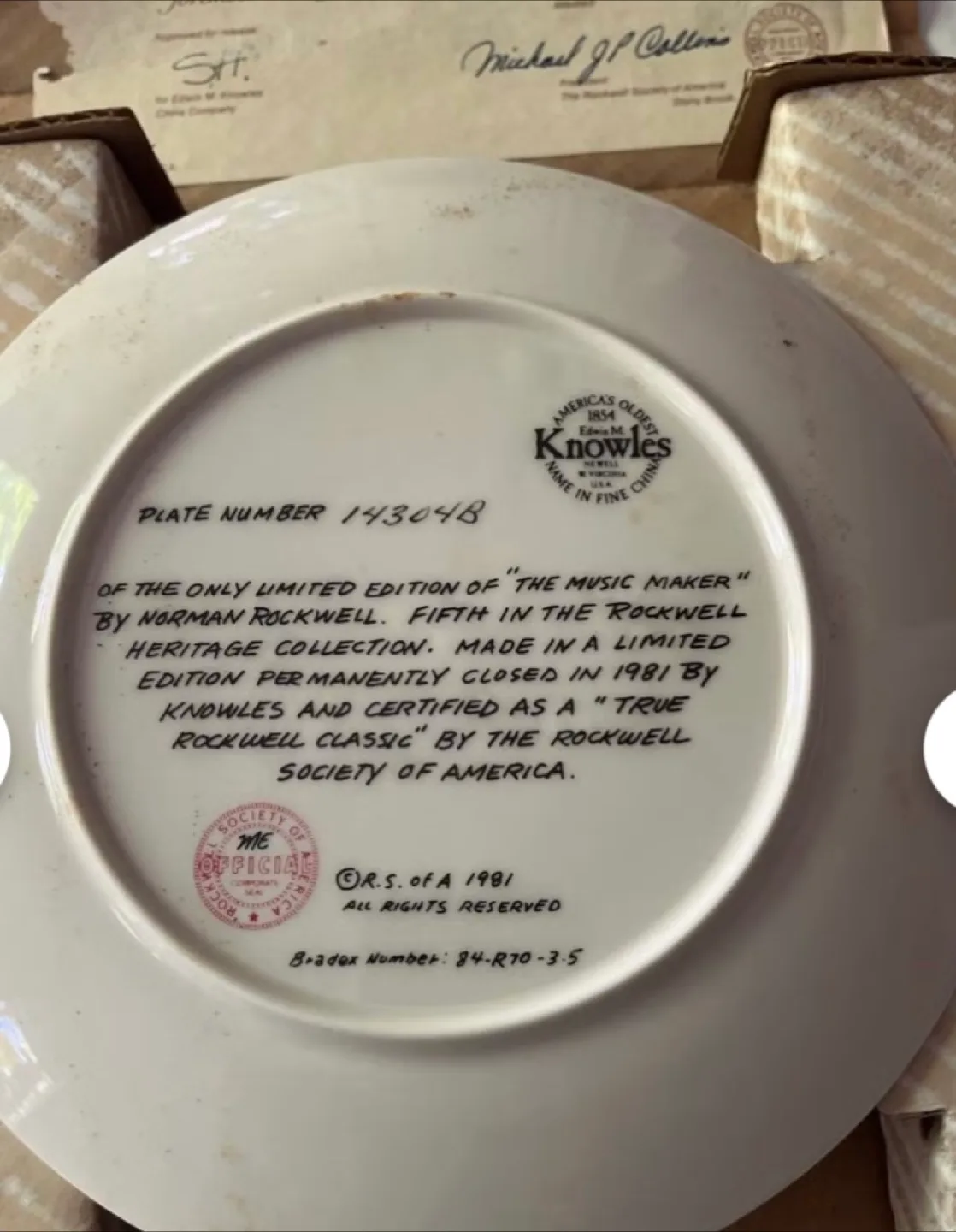 Norman Rockwell "The Music Maker" Plate image indicator(3)