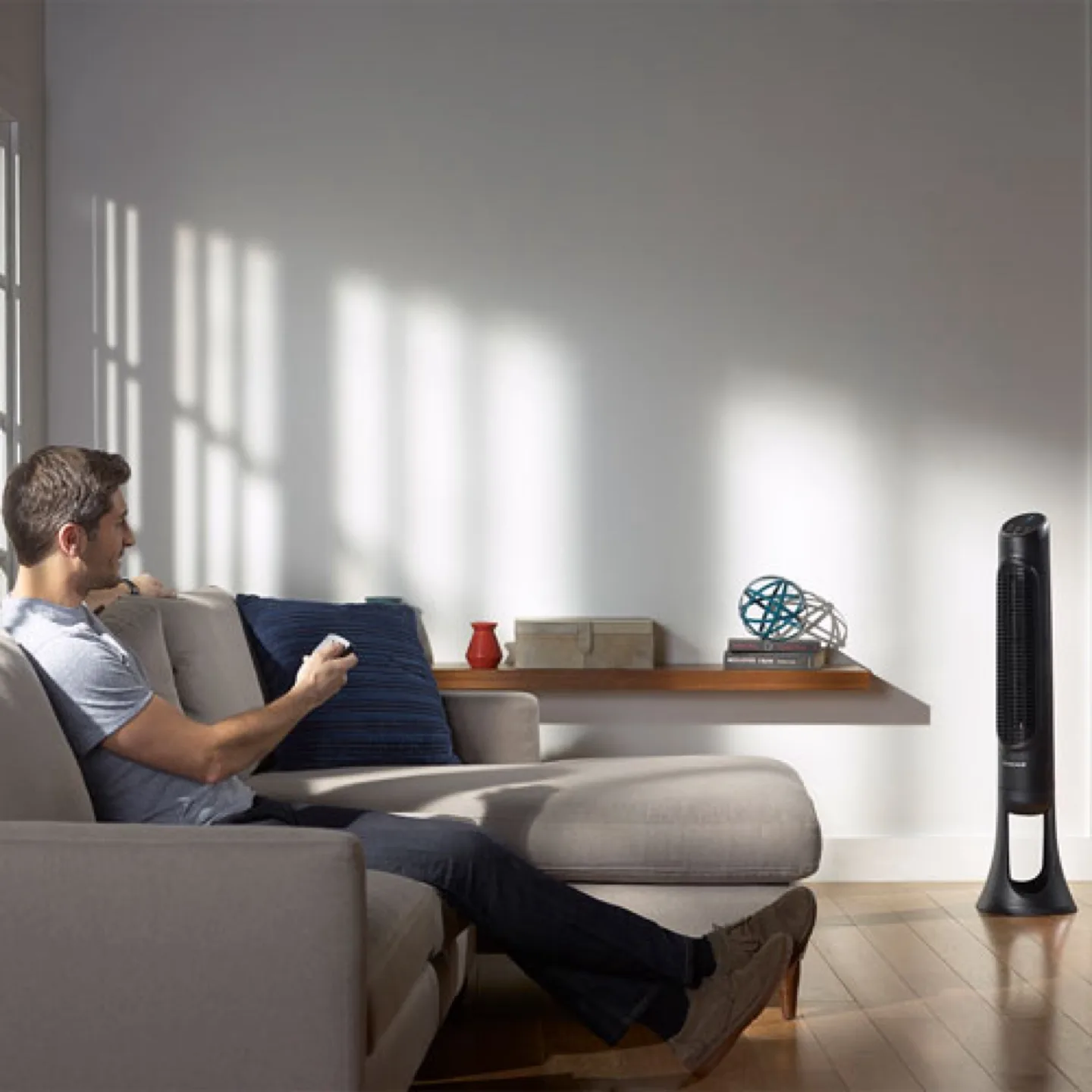 Honeywell QuietSet Tower Fan - Black image indicator(6)