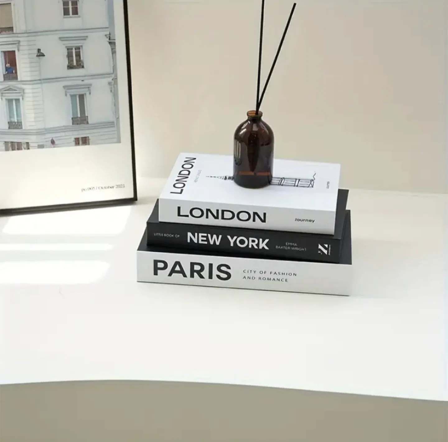 Decorative Books: London, New York, Paris thumbnail