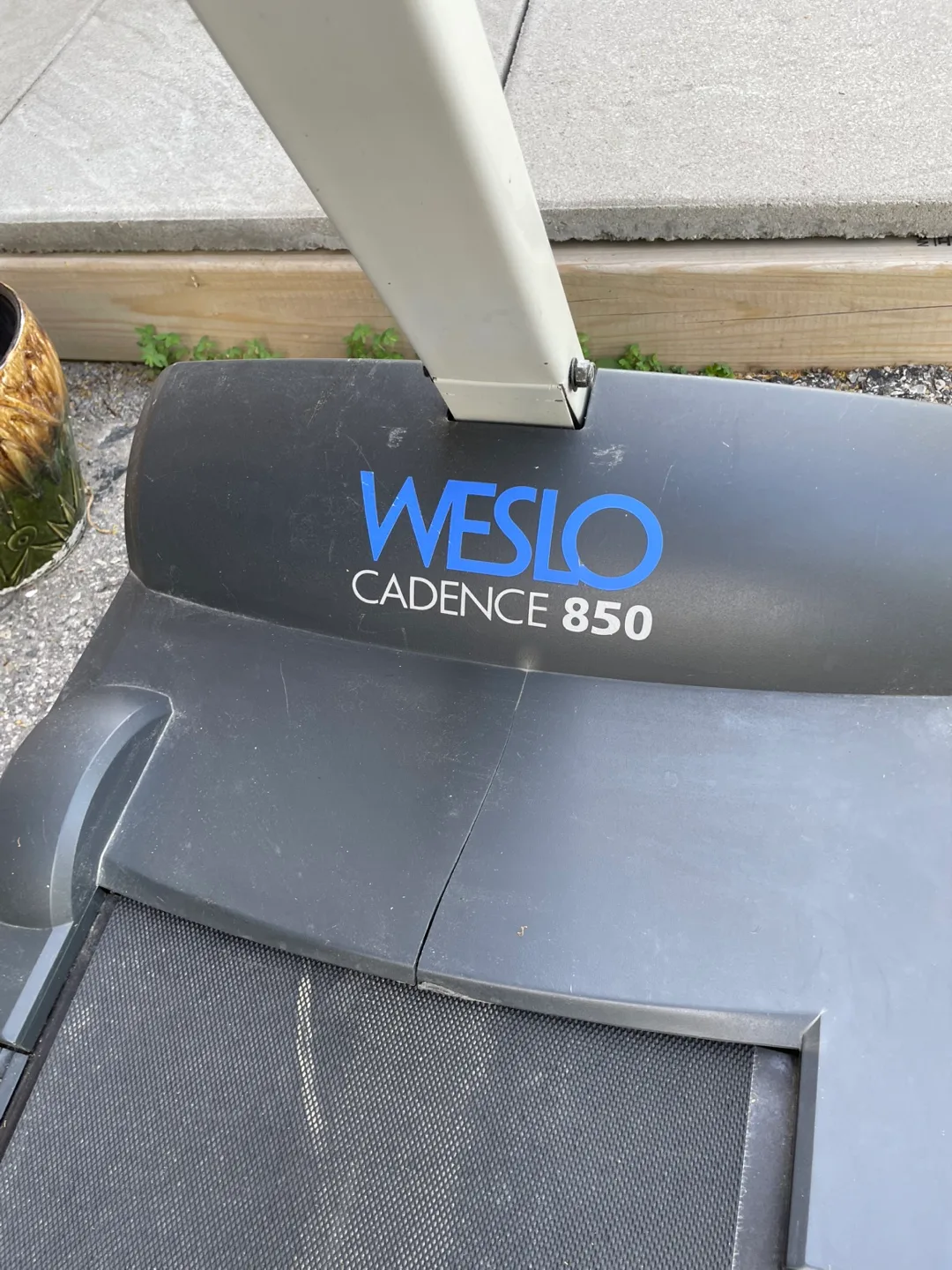 Weslo Cadence 850 Treadmill thumbnail
