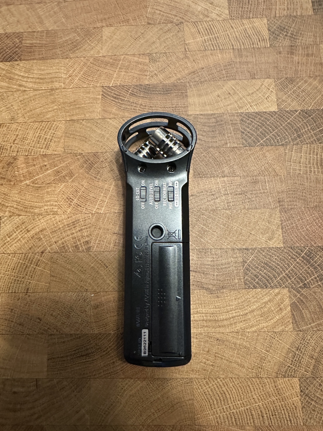 Zoom H1 Handy Recorder with 2GB MicroSD - photo 2