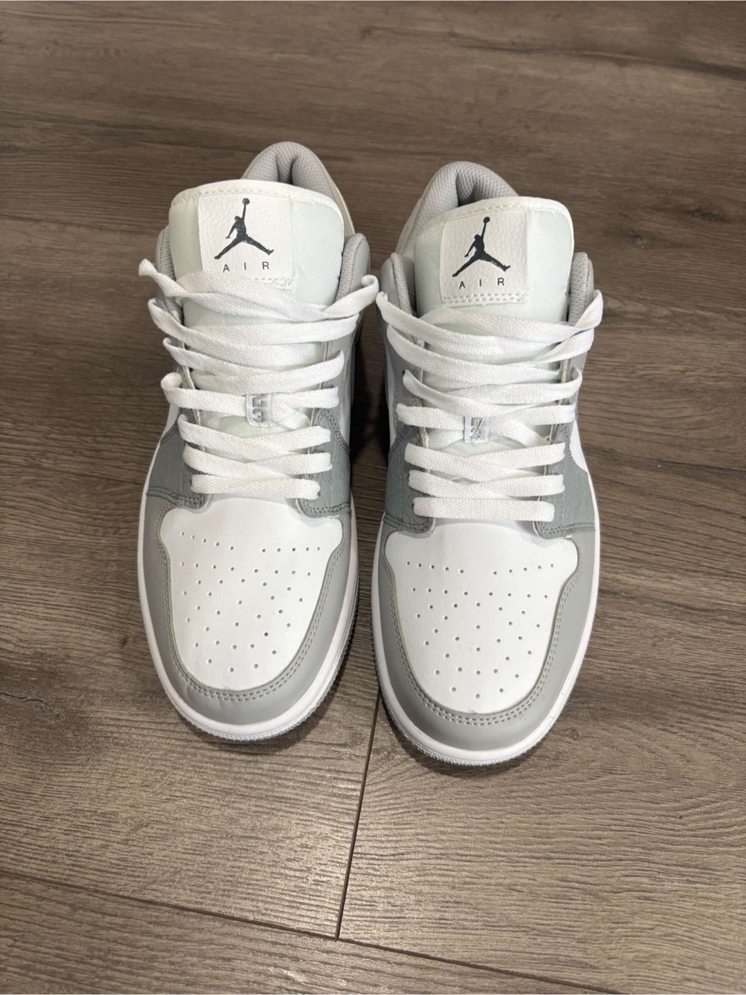 Nike Air Jordan 1 Low - photo 3