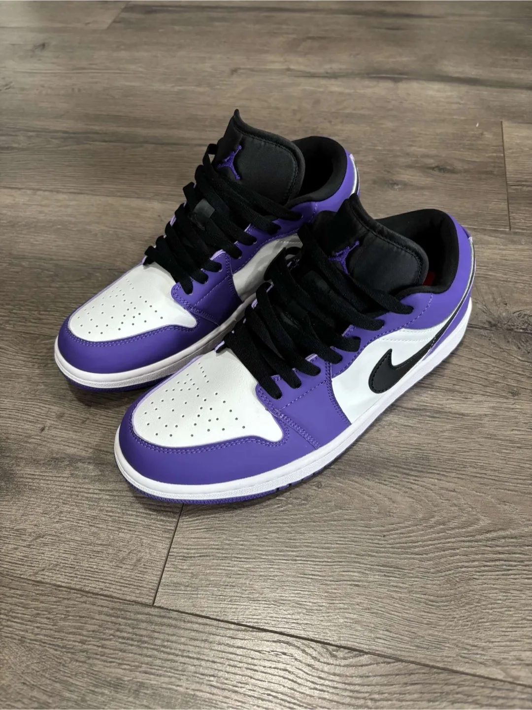 Nike Air Jordan 1 Low court Purple thumbnail
