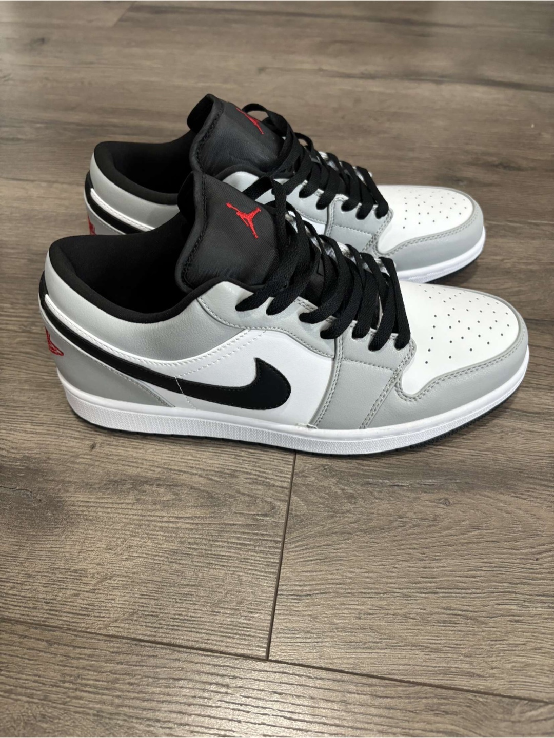 Nike Air Jordan 1 Low - photo 3