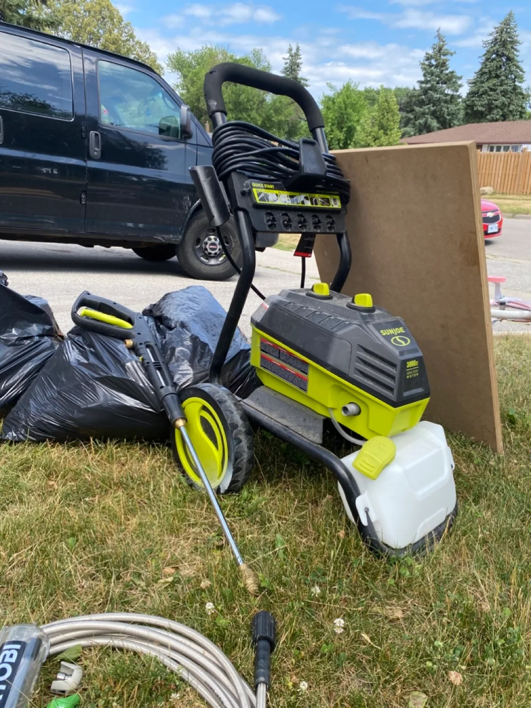 Sun Joe SPX3000 Electric Pressure Washer thumbnail
