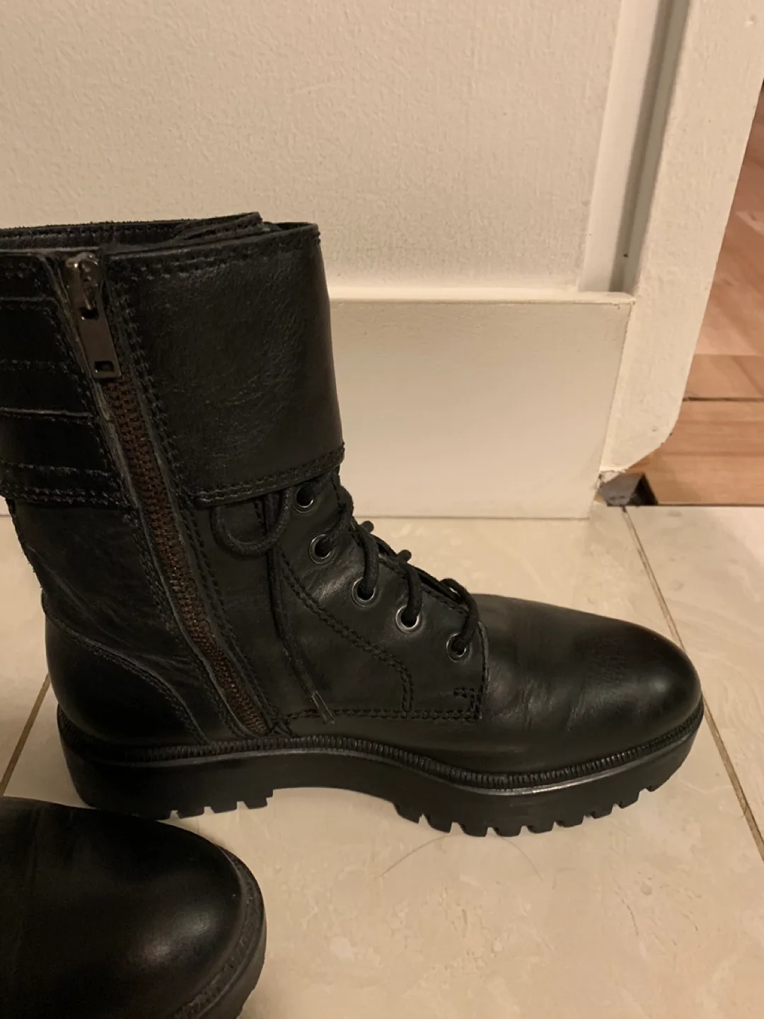 Black Leather Combat Boots new image indicator(4)