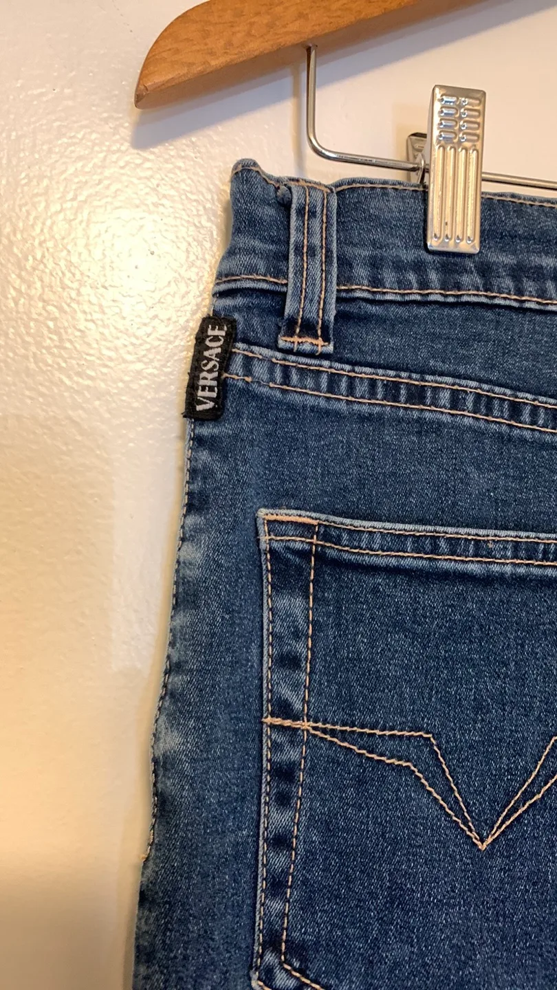 Versace Jeans Couture image indicator(4)