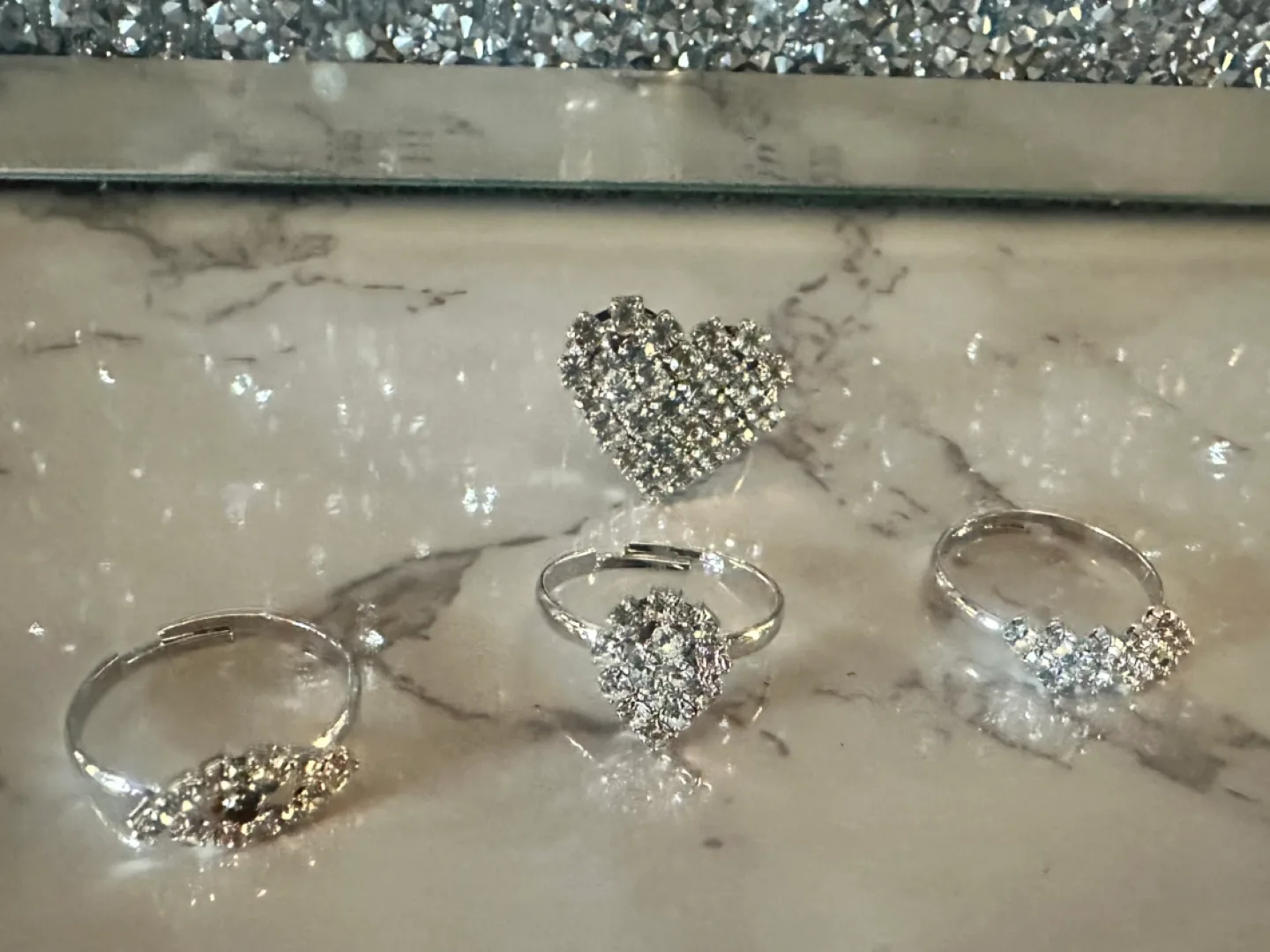 🧡Set of 4 Toe Rings - Silver with Rhinestones image indicator(2)