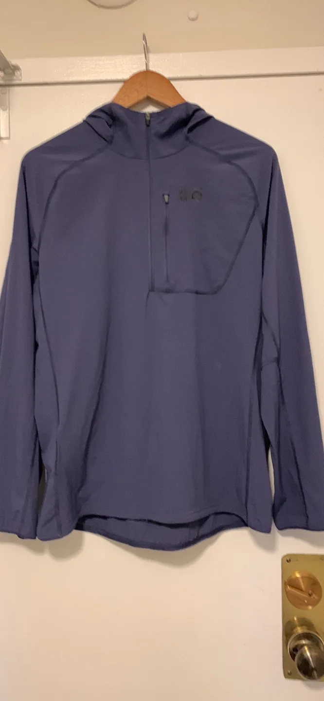 Sun hoodie Mountain Hardwear Men's Pullover, Size M thumbnail