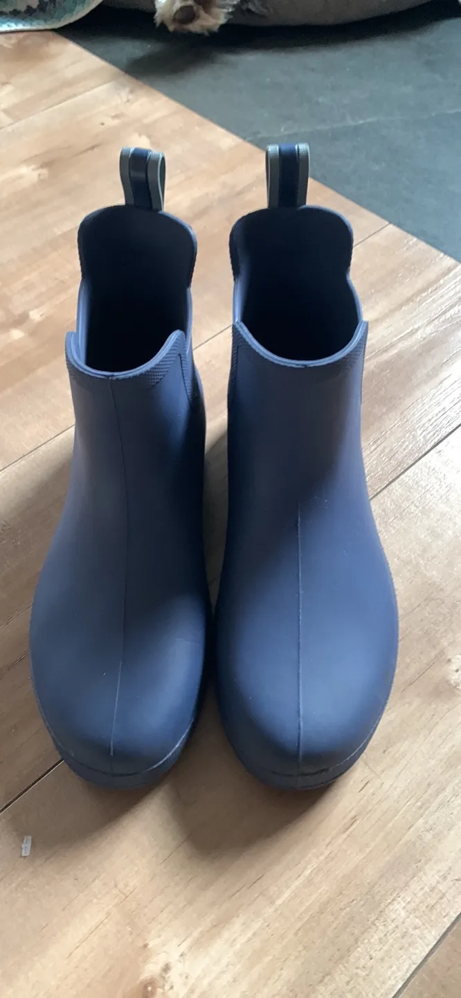 Totes Blue Rain Boots thumbnail