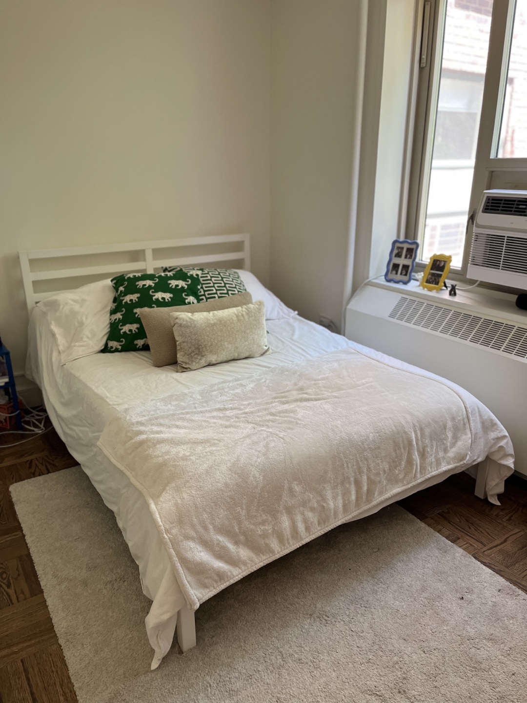 Full size bed frame - white