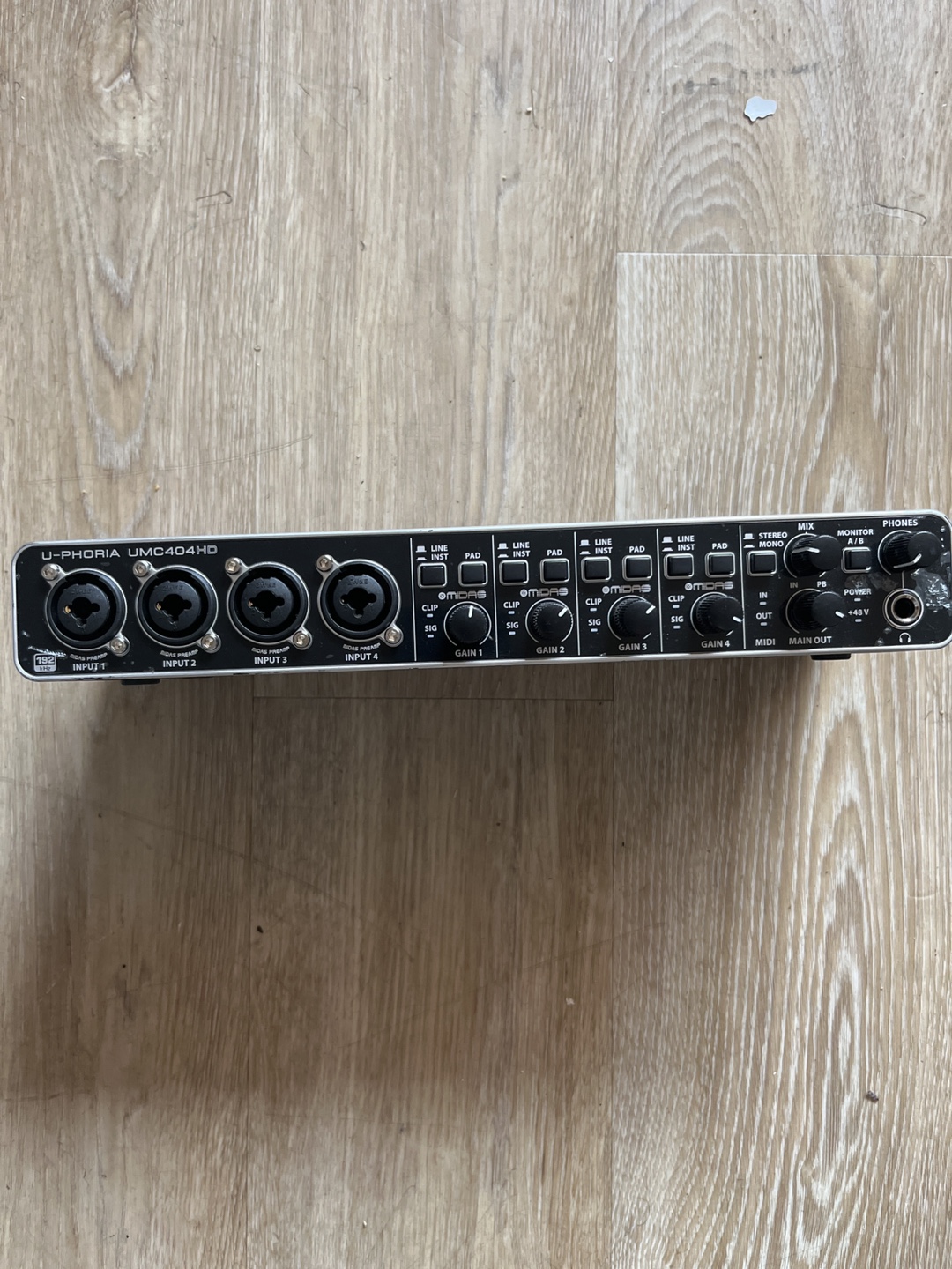 Behringer U-PHORIA UMC404HD Audio Interface