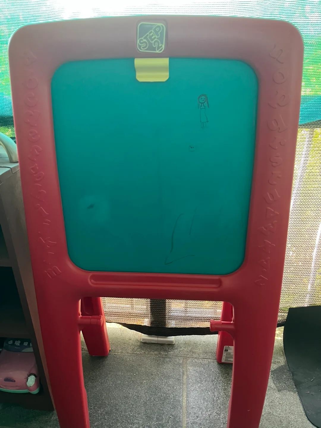 Step2 Easel for Kids thumbnail