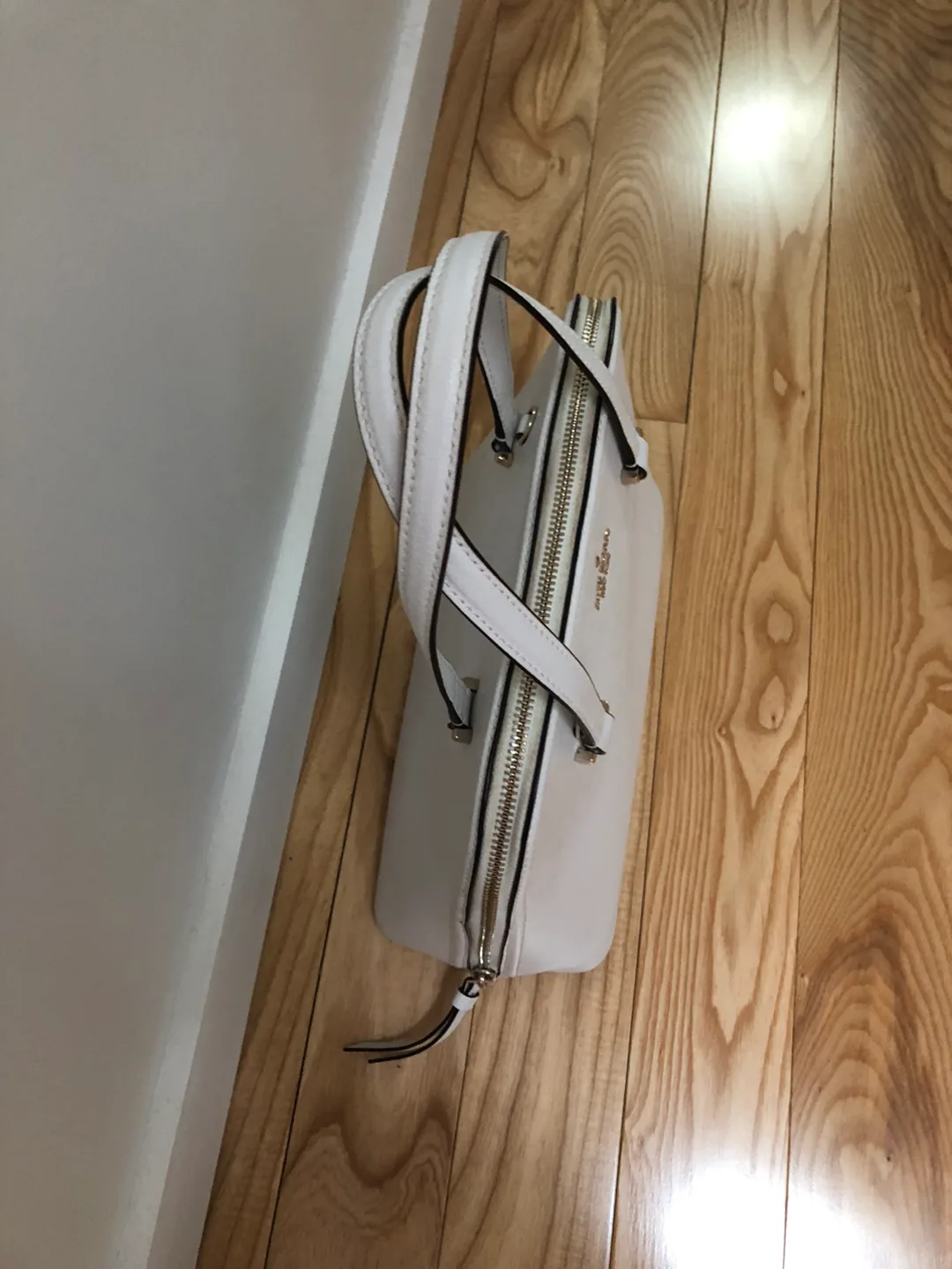 Kate Spade Satchel - White image indicator(4)