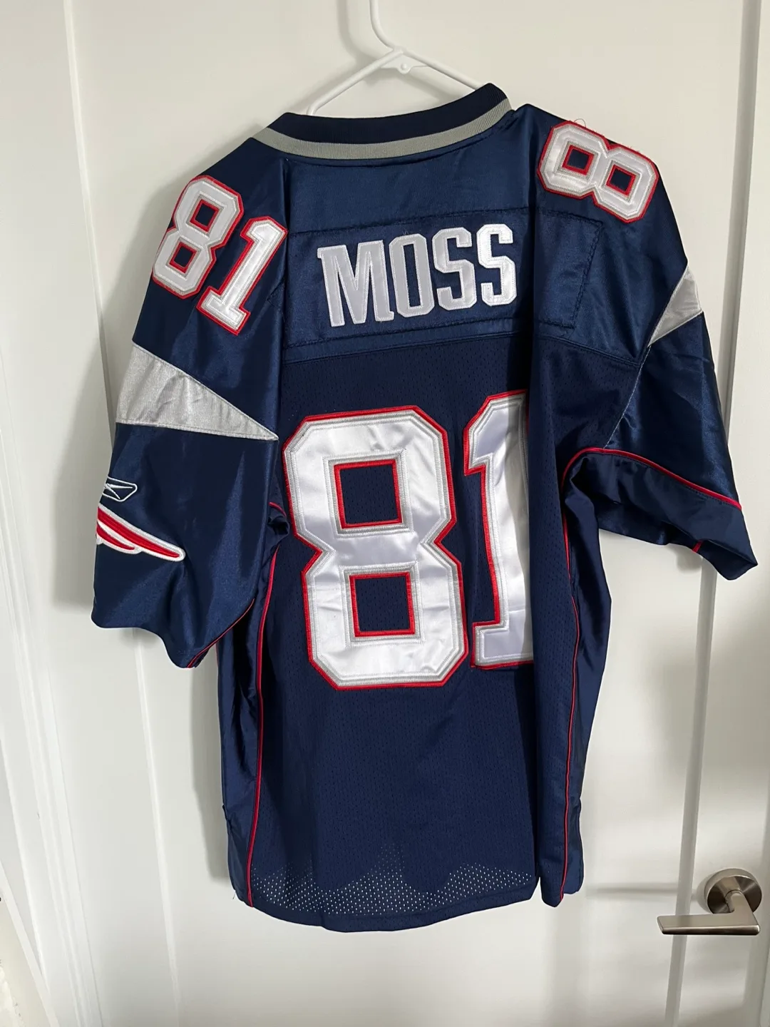 Reebok NFL Patriots #81 Moss Jersey - Size 52 thumbnail