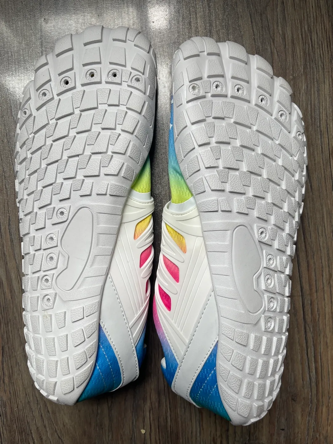 Functional Barefoot Shoes - Size 43 🇨🇦 image indicator(2)