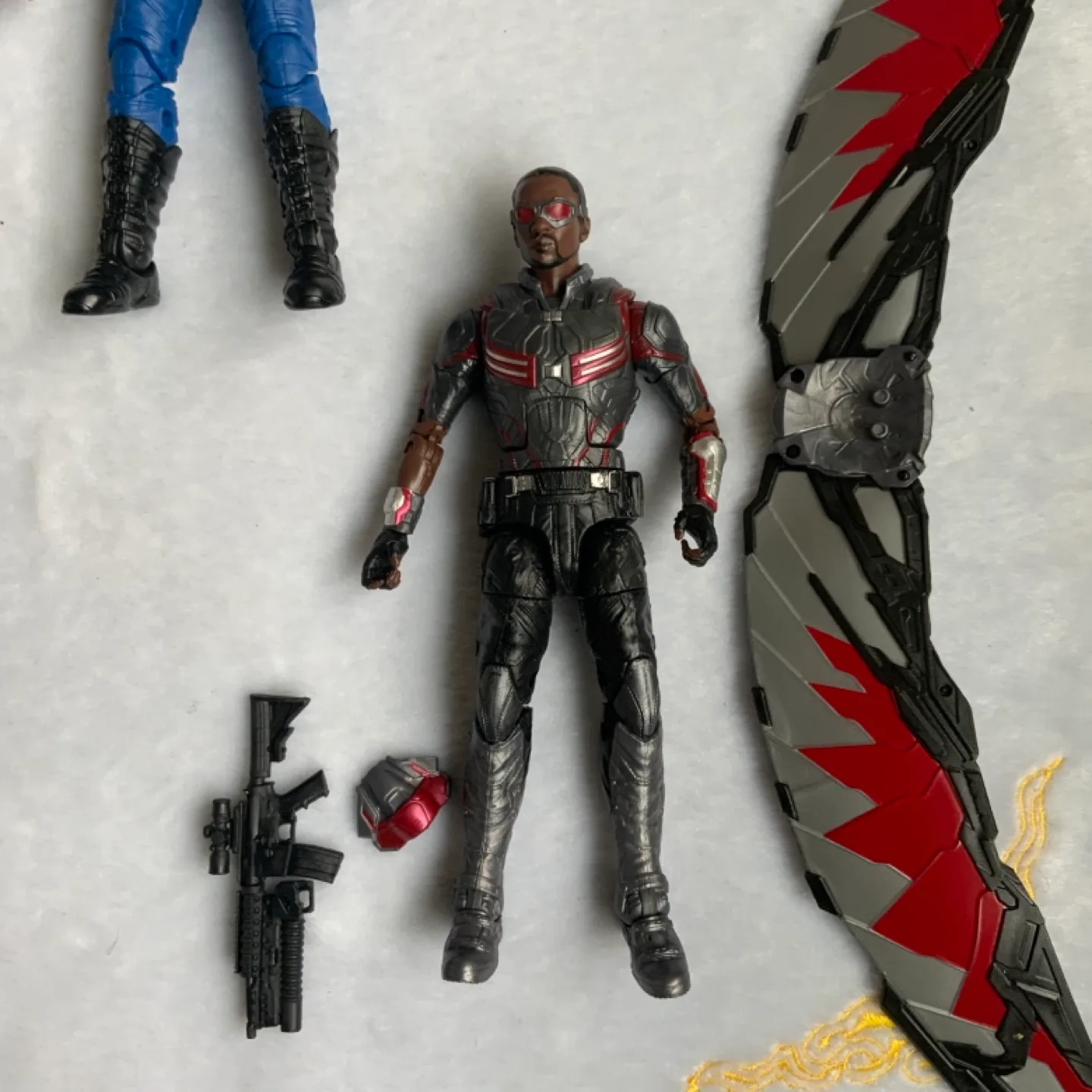 Marvel Legends (MCU) Action Figures image indicator(4)
