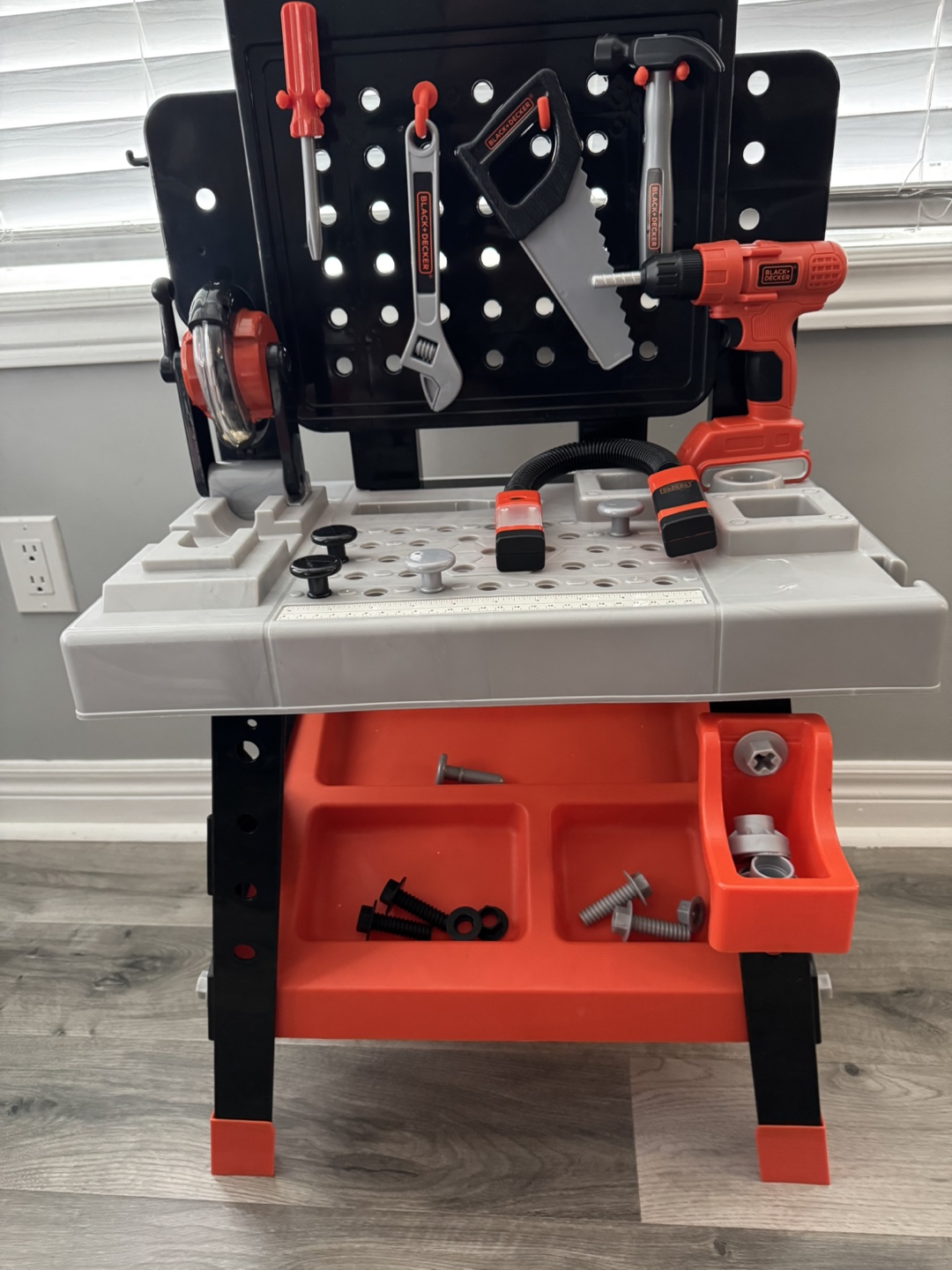 Black+Decker Pretend Play Workbench - photo 2