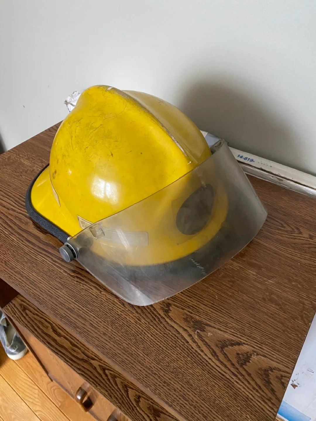 King City Fire Dept. Helmet - Yellow image indicator(2)