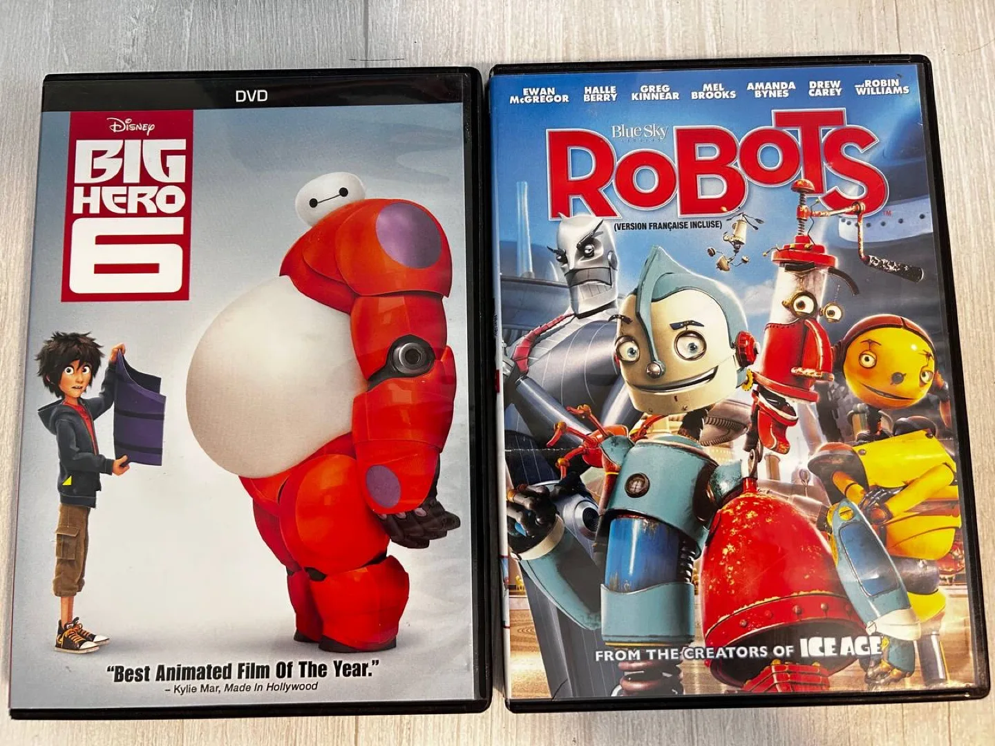 Big Hero 6 Robots DVD thumbnail