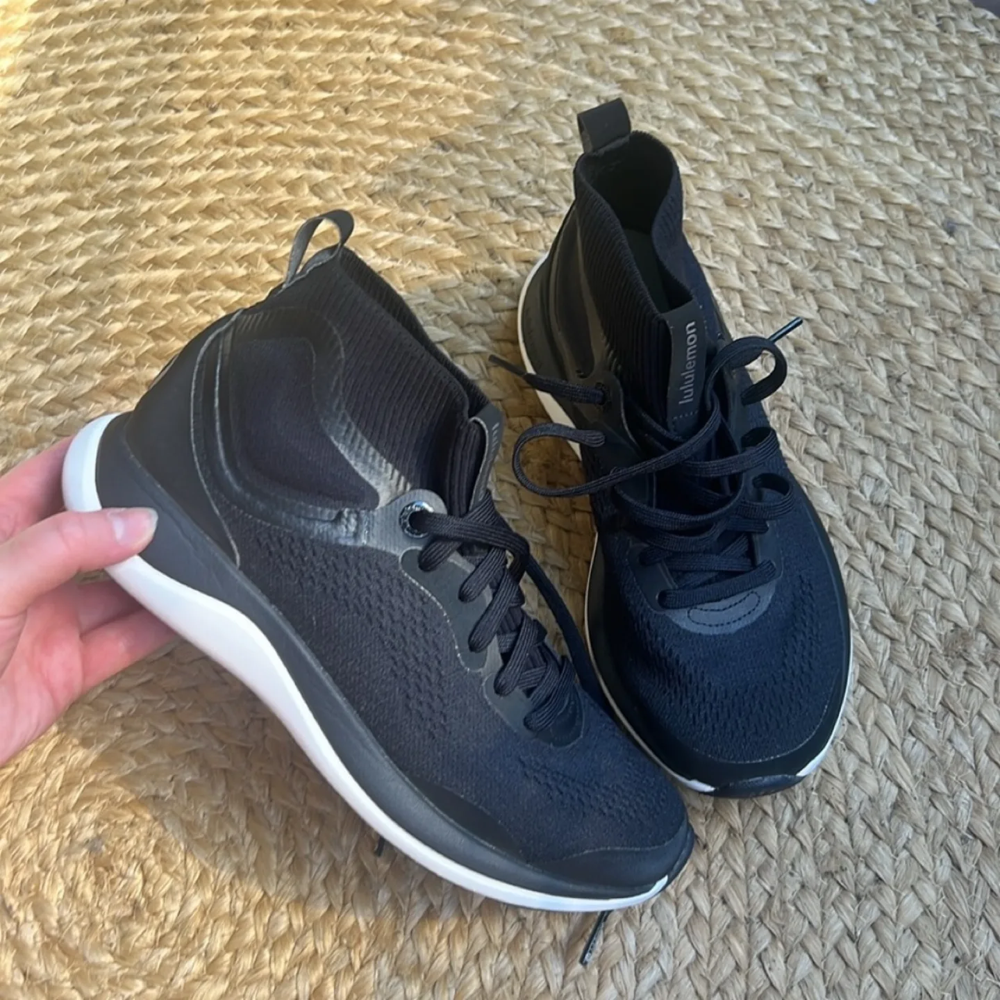 Lululemon Chargefeel Mid Womens Workout Shoe - size 6 image indicator(3)