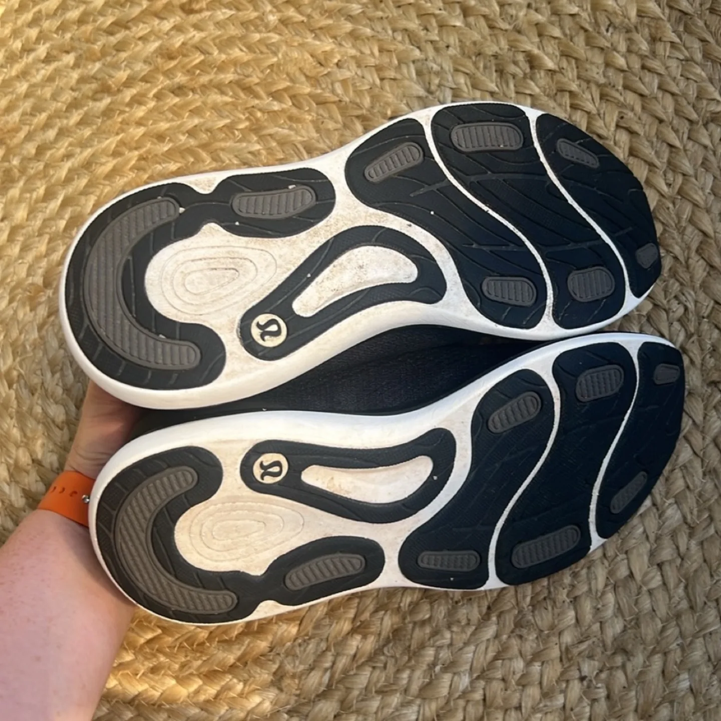 Lululemon Chargefeel Mid Womens Workout Shoe - size 6 image indicator(9)