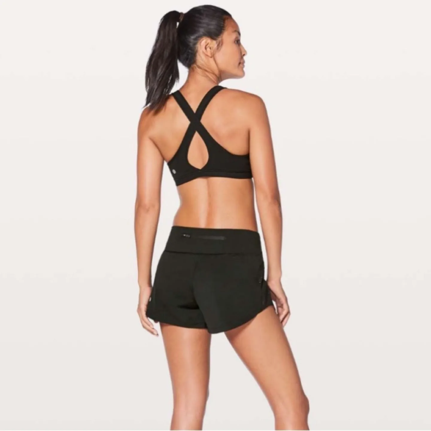 Lululemon Colour Me Quick Short 3" - size 4 image indicator(3)