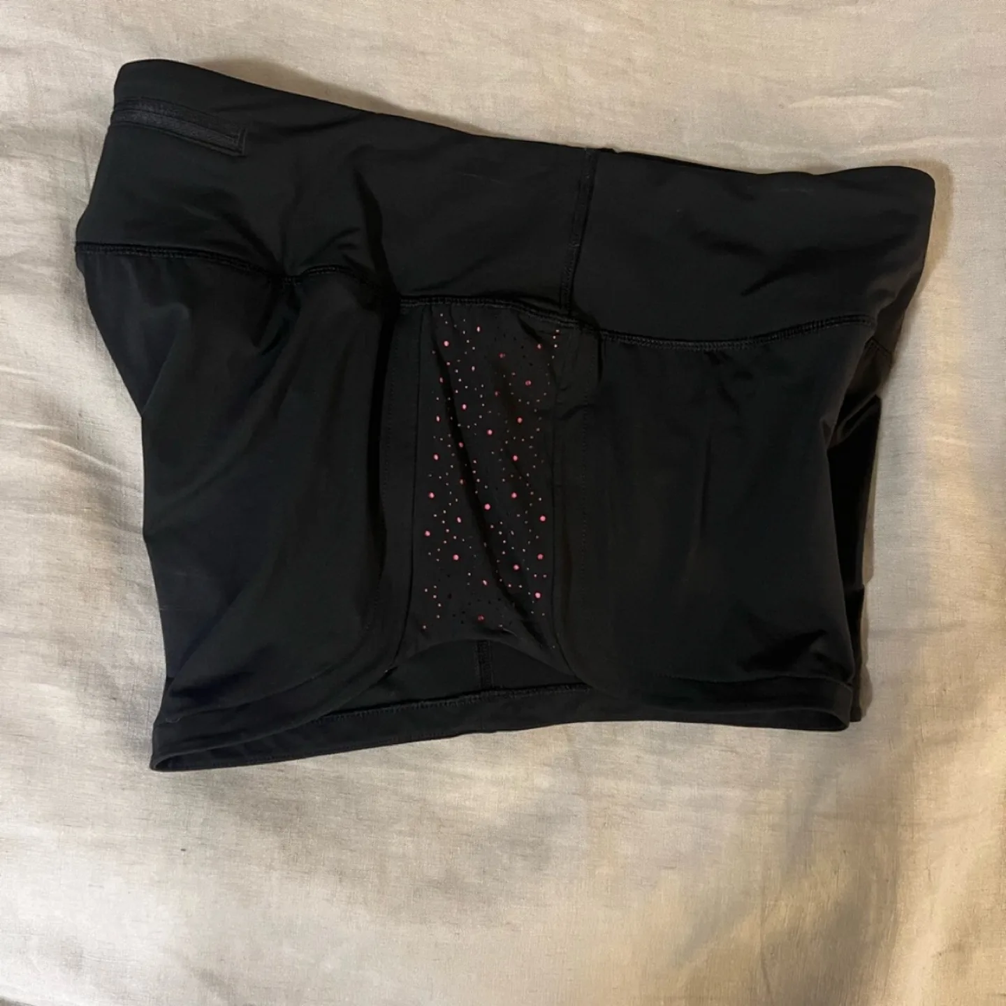 Lululemon Colour Me Quick Short 3" - size 4 image indicator(5)