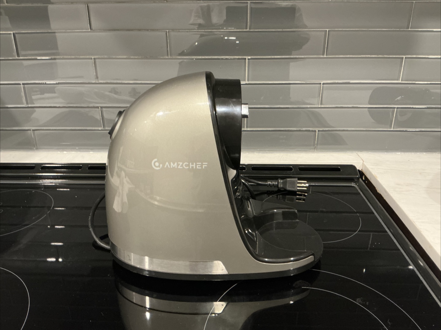 AMZCHEF Cold Press Slow Juicer - photo 4