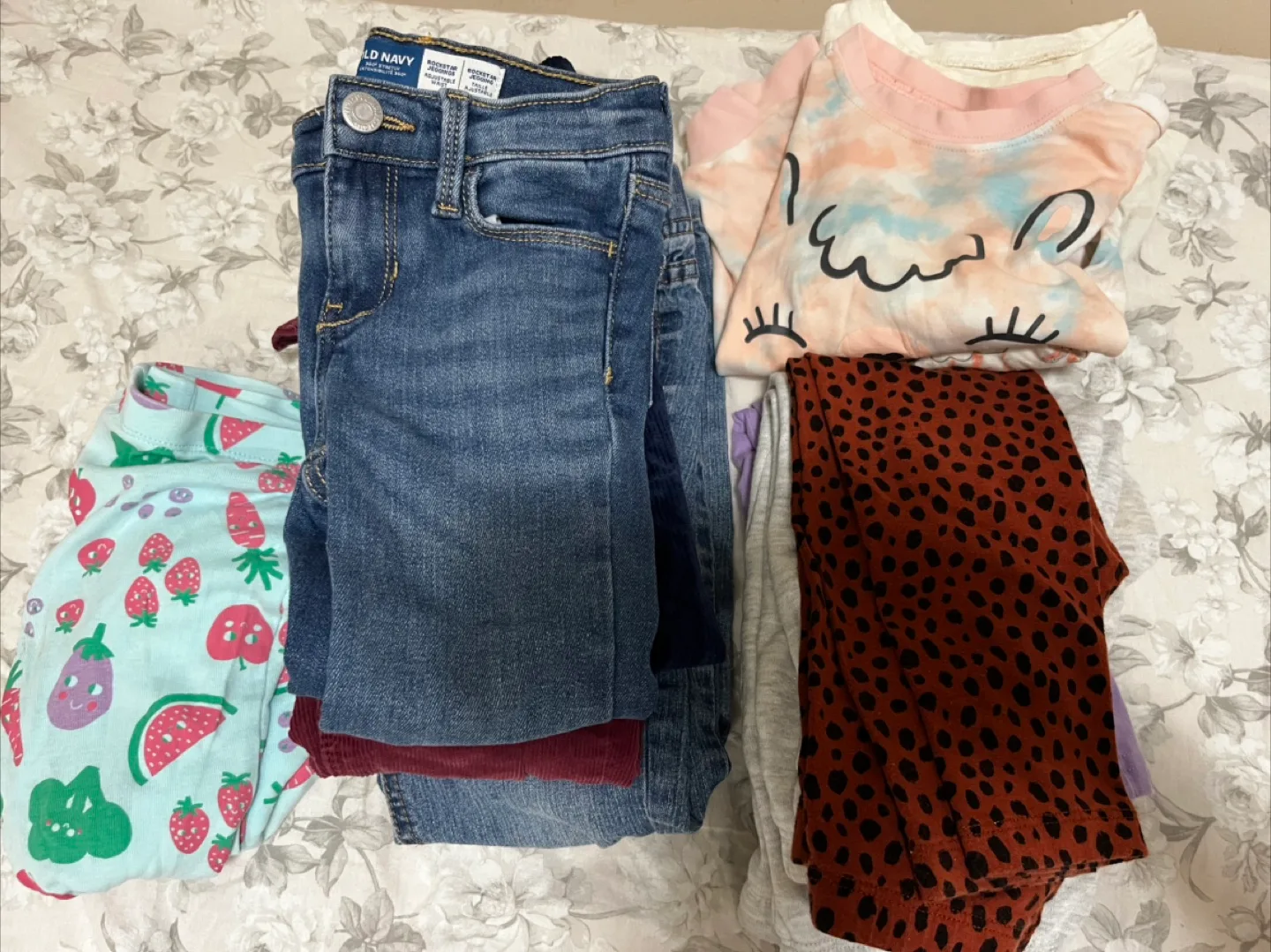 Kids' Clothing Bundle 3-4Toddler