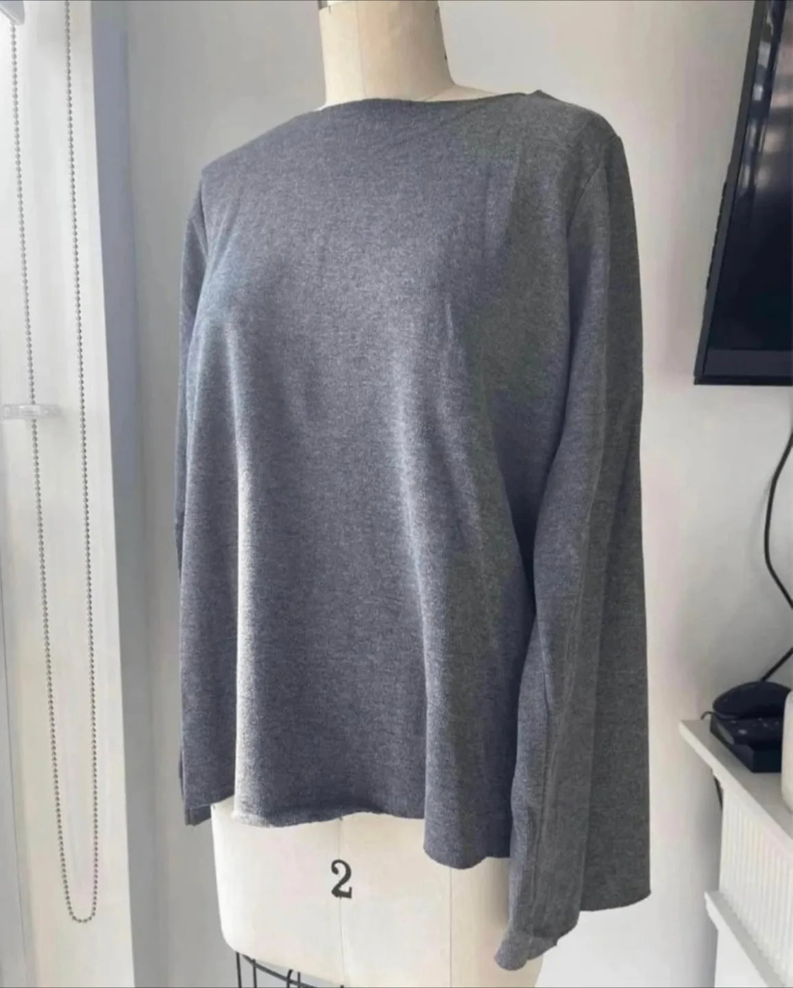 Zara Sweater size medium thumbnail
