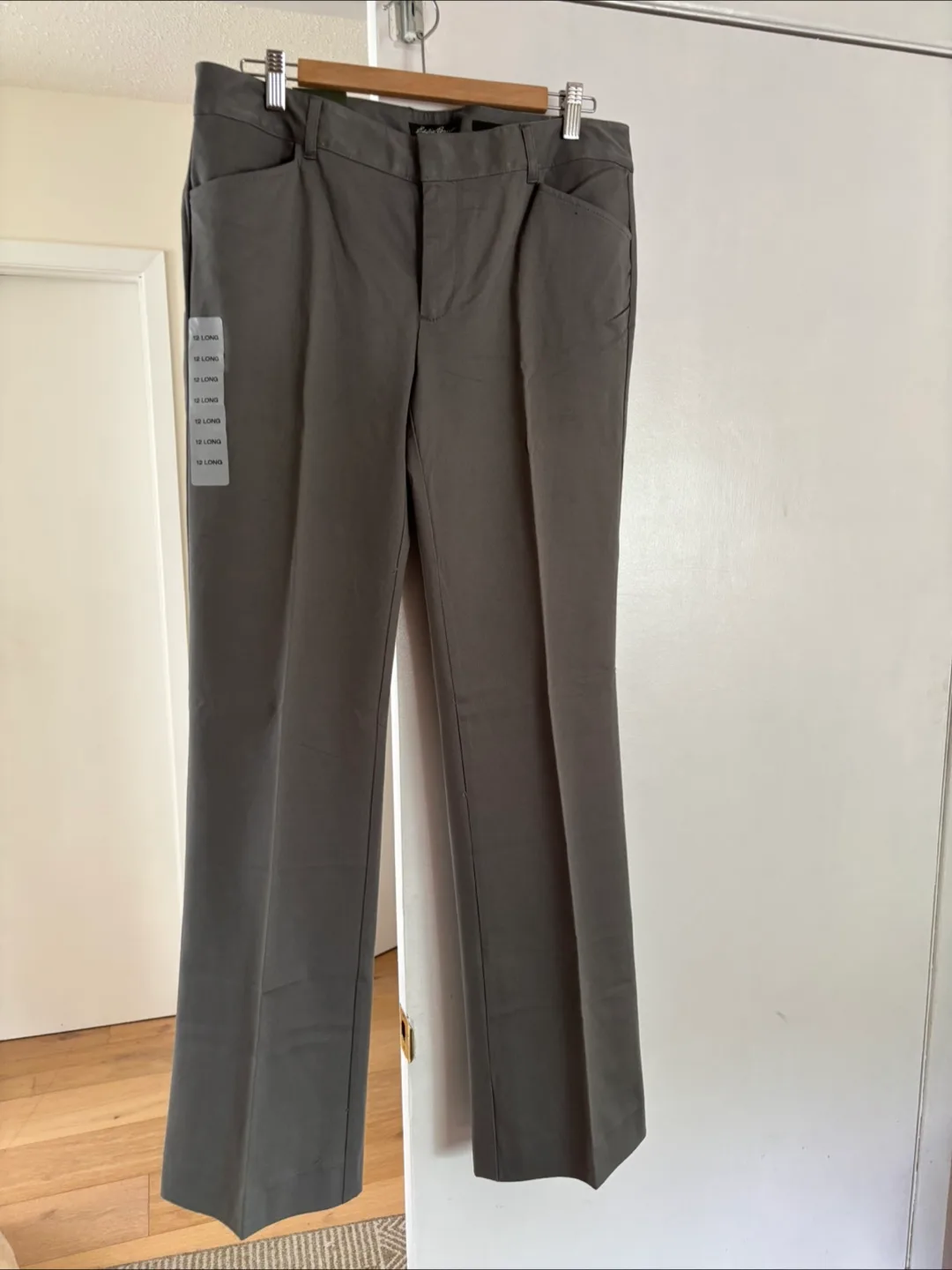 Eddie Bauer Shaw Fit Pants - Size 12 Long thumbnail