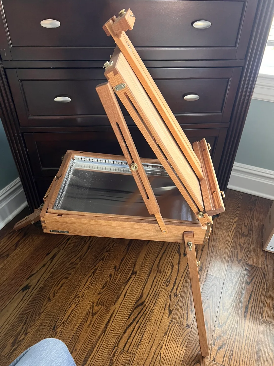 Utrecht Artists' Full Box French Easel image indicator(3)