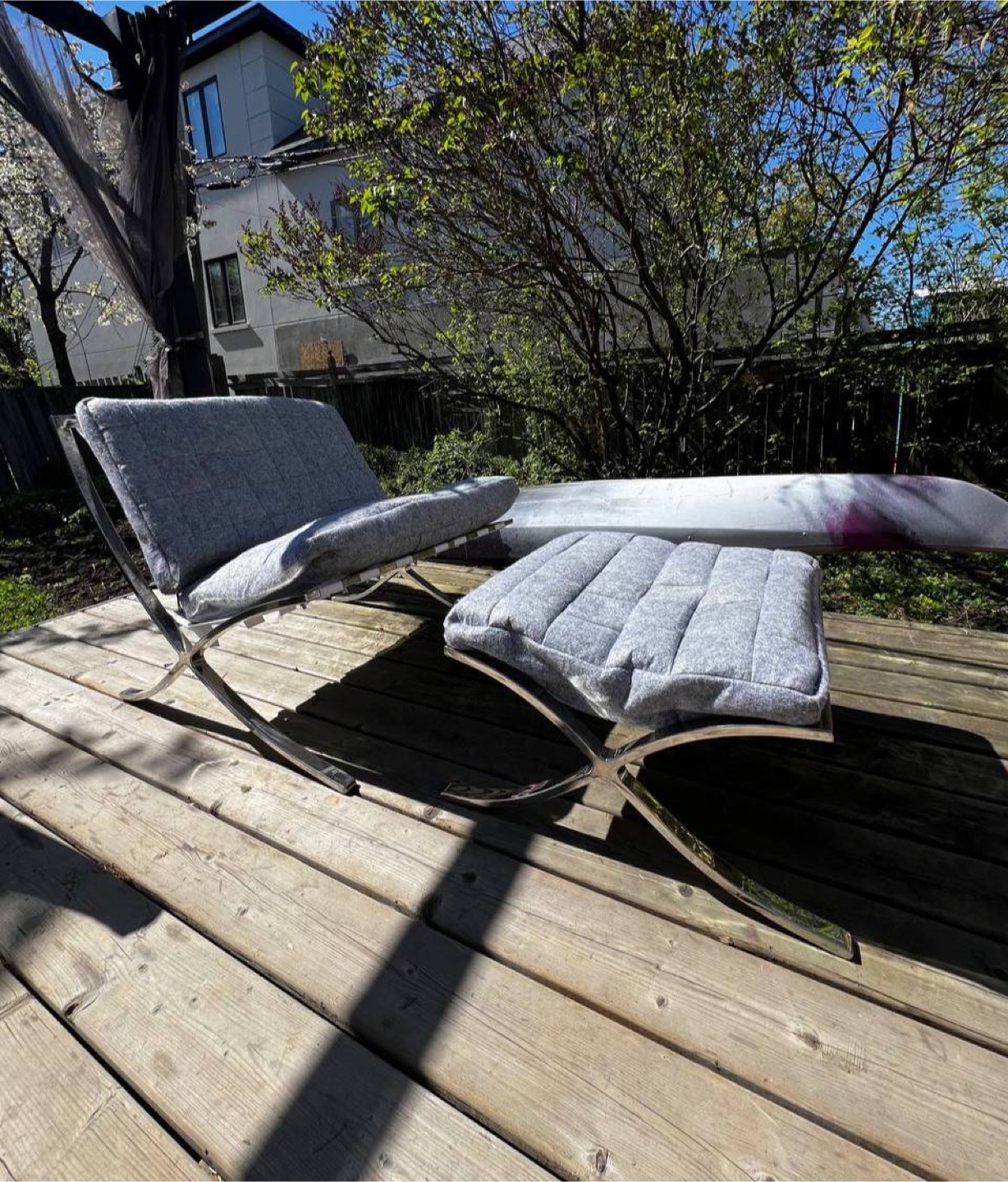 Barcelona Style Chair & Ottoman Set - photo 2