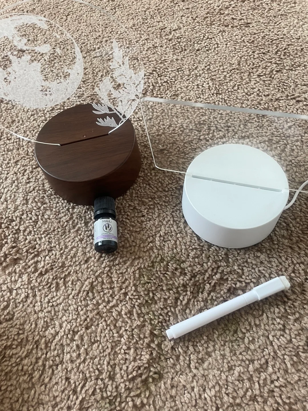 Acrylic LED Light Base with Essential Oil Diffuser thumbnail