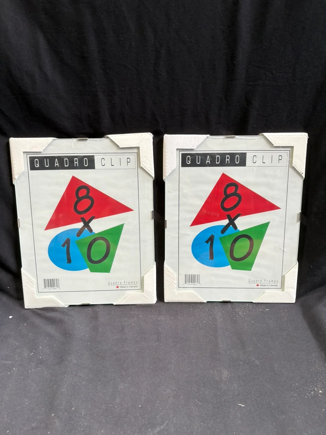 🇨🇦Quadro Clip 8x10 Picture Frames - New in Package thumbnail