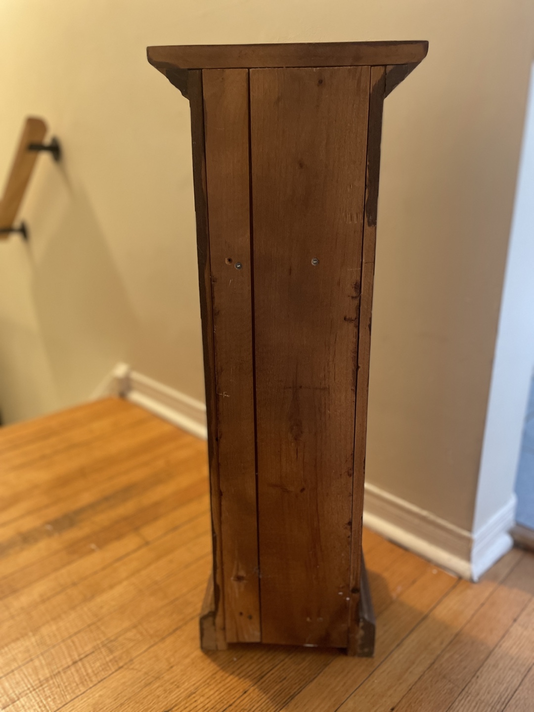 Small wooden storage unit - photo 3