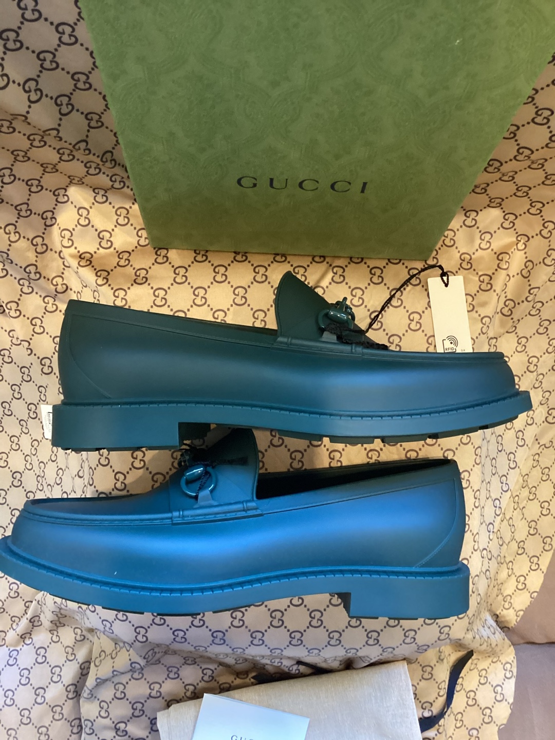 Gucci Rubber Loafers - photo 5