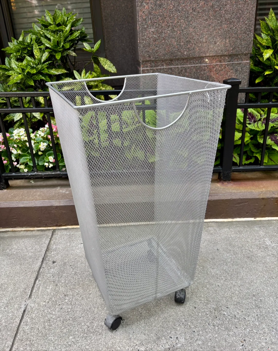 Rolling Mesh Laundry Basket thumbnail