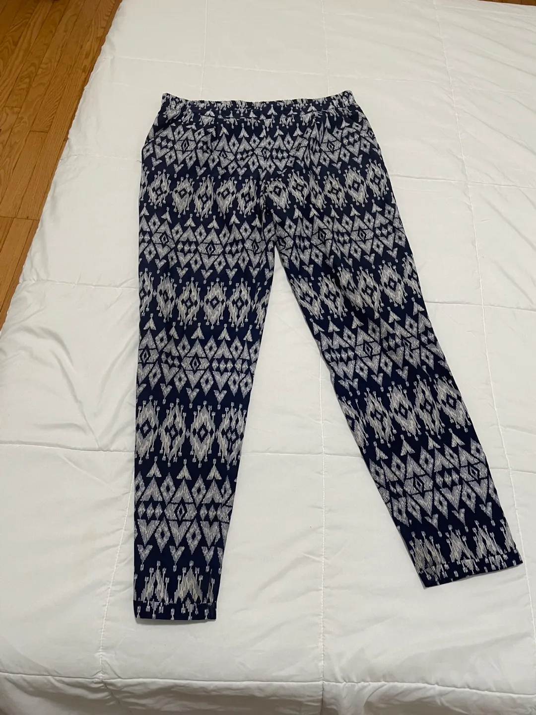 Stradivarius Patterned Pants - Size M thumbnail
