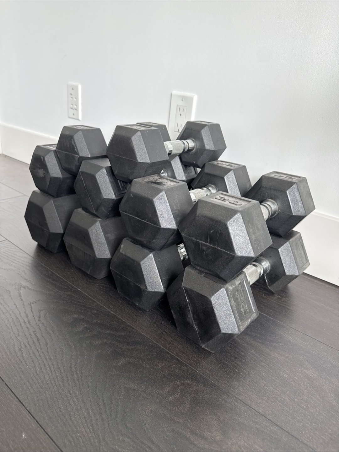 Dumbbell Set - 5, 10, 15, 20, 25, 30lbs