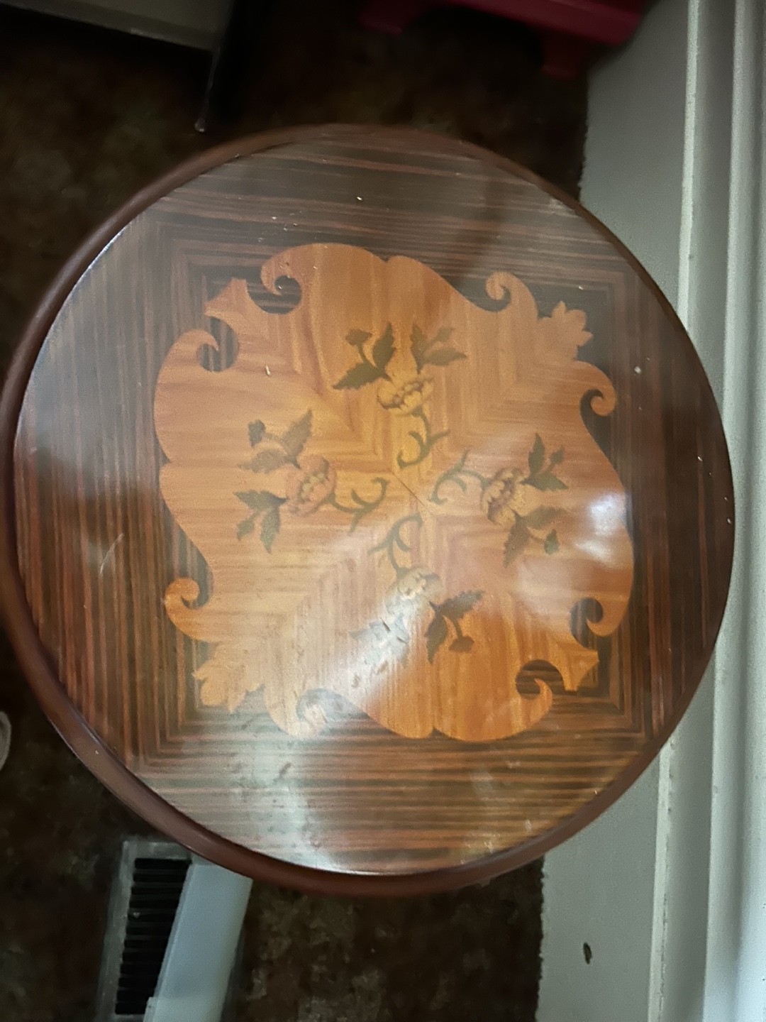 Italian round side table - photo 2