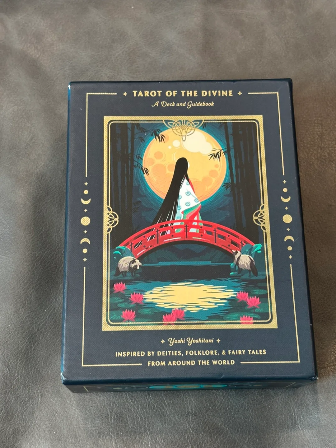 Tarot of the Divine Deck & Guidebook - Yoshi Yoshitani image indicator(3)