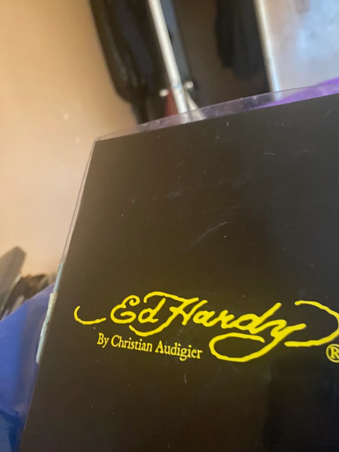 Ed Hardy Leopard Heart Wallet image indicator(8)