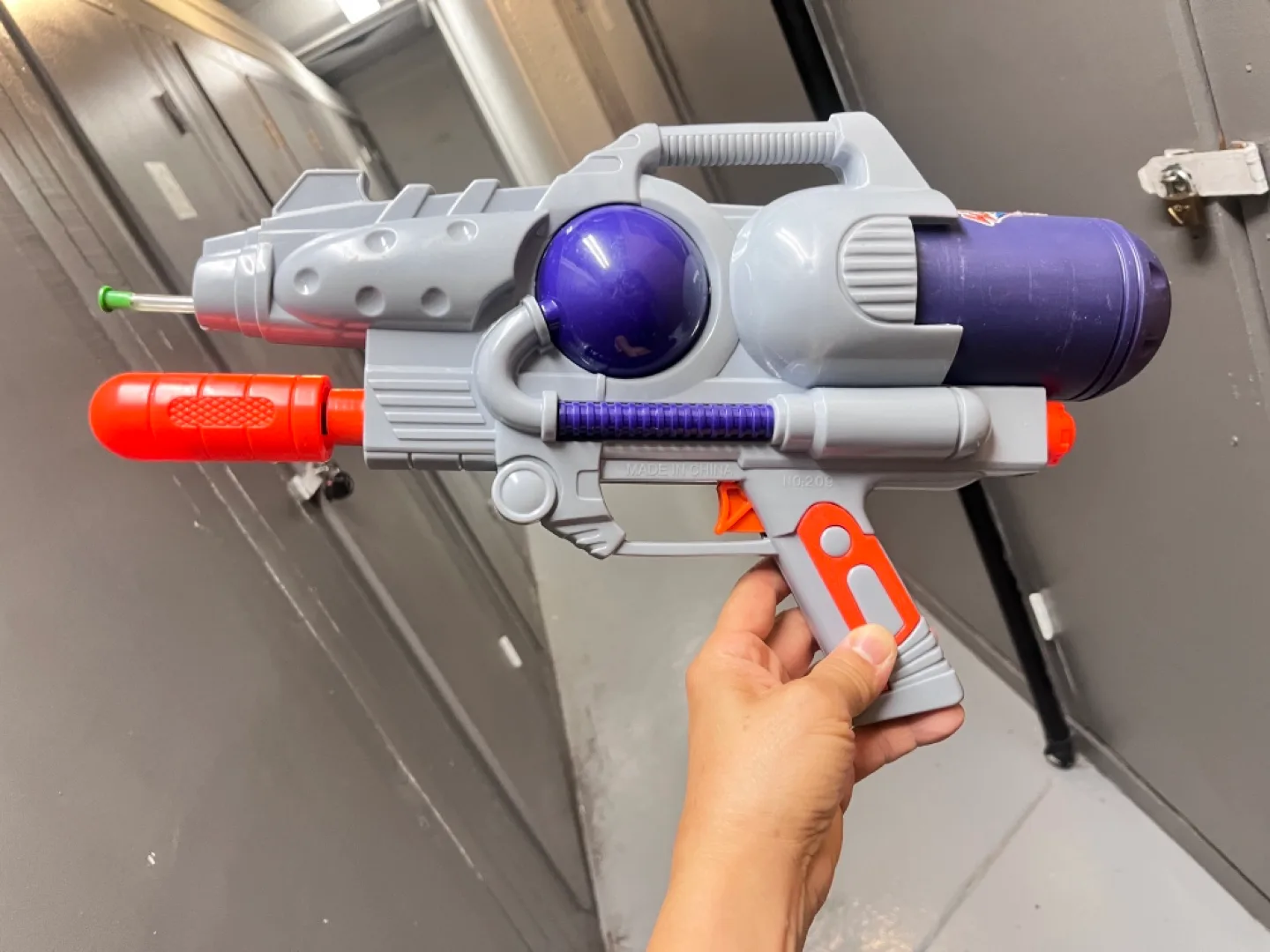 Water Blaster Toy Gun thumbnail