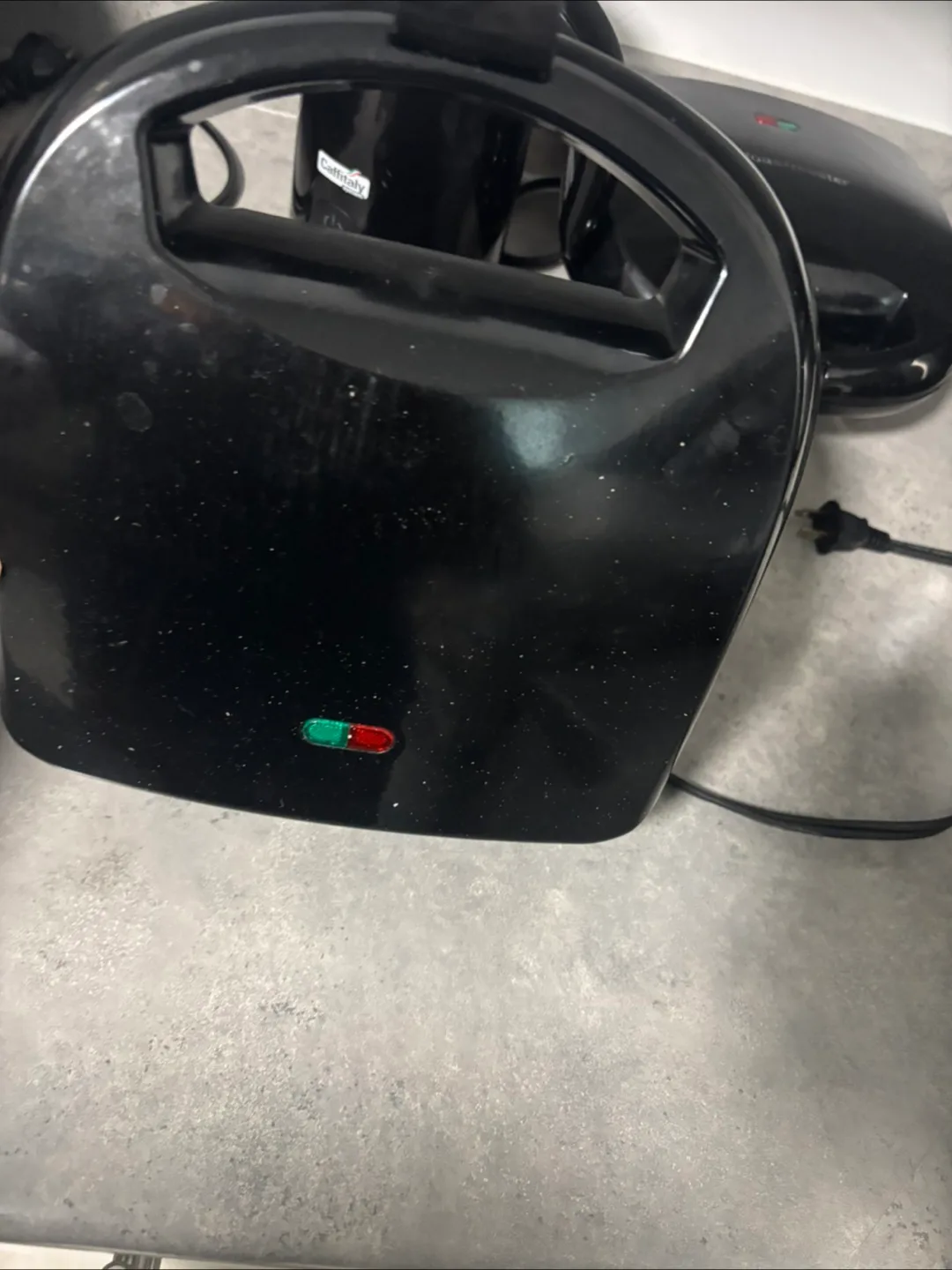 Toastess Sandwich Maker - Black image indicator(3)