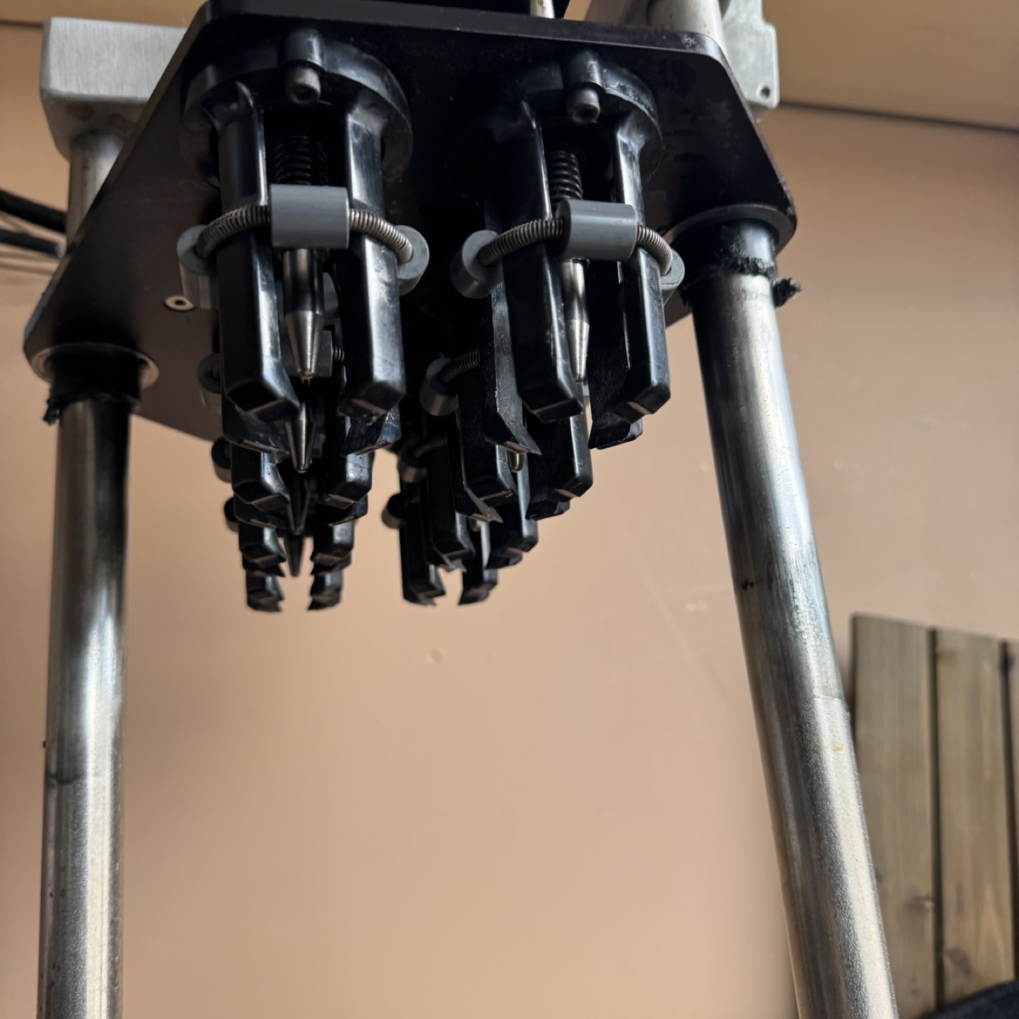 8pack Ringing Machine - photo 3