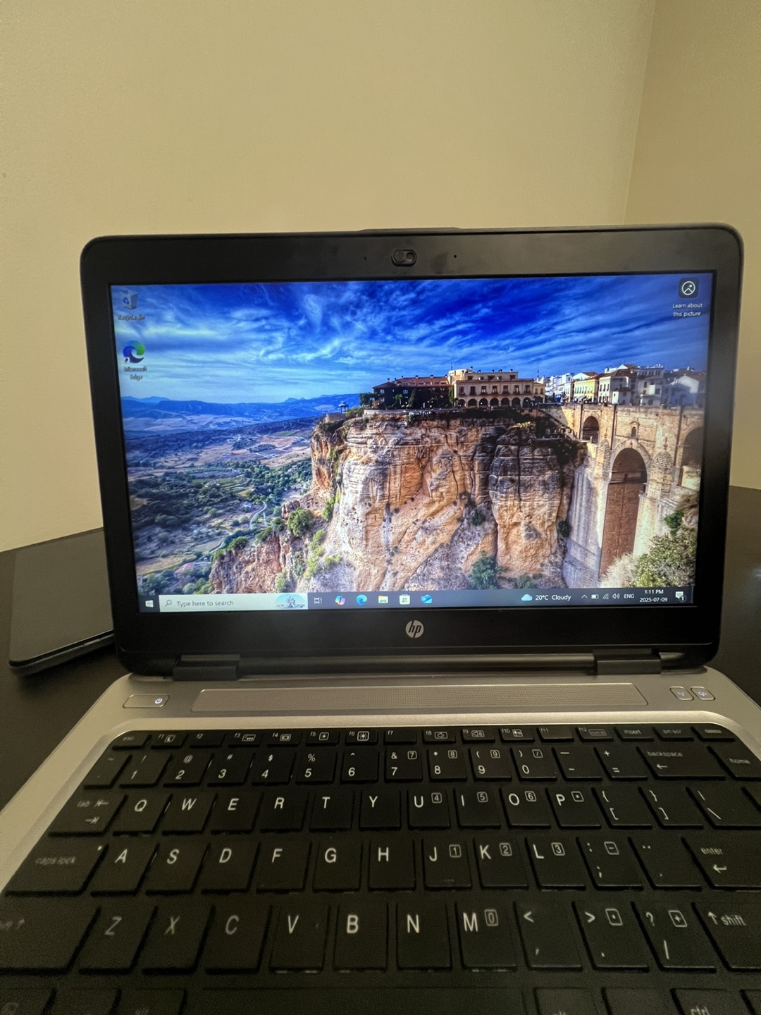 HP Laptop - Intel i5, 8GB RAM, 465GB Storage - photo 2