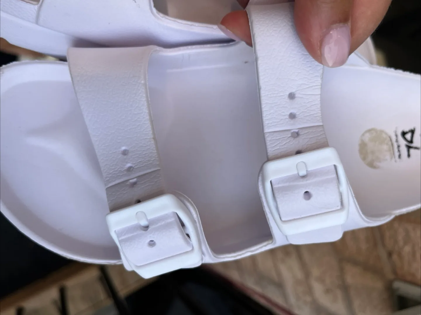 Dirty Laundry Genavive White Sandals - Size 9 image indicator(3)